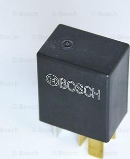 BOSCH 0 332 017 303 - Relay, main current www.parts5.com