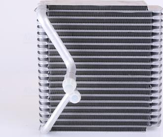 Nissens 92015 - Evaporator, air conditioning www.parts5.com