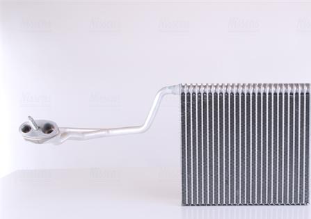 Nissens 92293 - Evaporator, air conditioning www.parts5.com