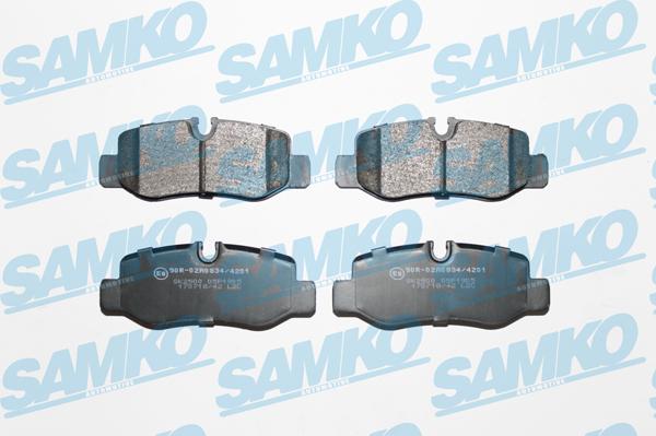 Samko 5SP1905 - Brake Pad Set, disc brake www.parts5.com