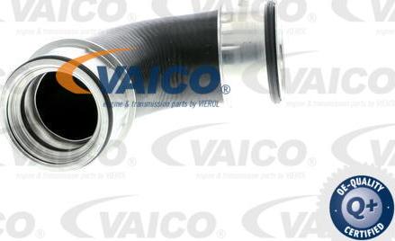 VAICO V10-2846 - Charger Intake Air Hose www.parts5.com