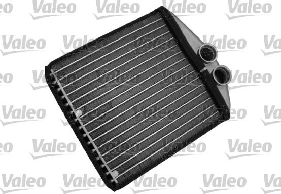 Valeo 812225 - Radiator, engine cooling www.parts5.com