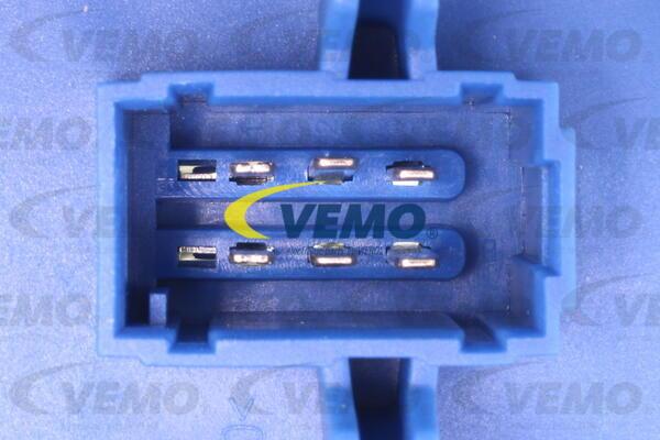 Vemo V10-79-0029 - Regulator, passenger compartment fan www.parts5.com