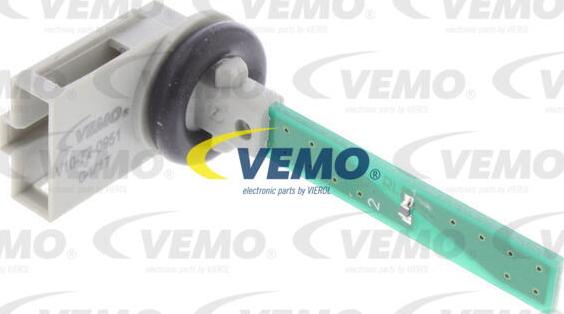 Vemo V10-72-0951 - Sender Unit, interior temperature www.parts5.com