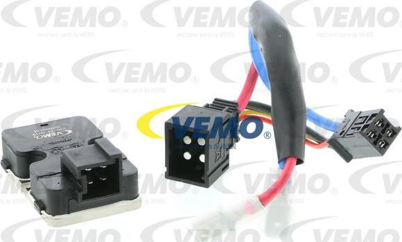 Vemo V30-77-0013 - Regulator, passenger compartment fan www.parts5.com